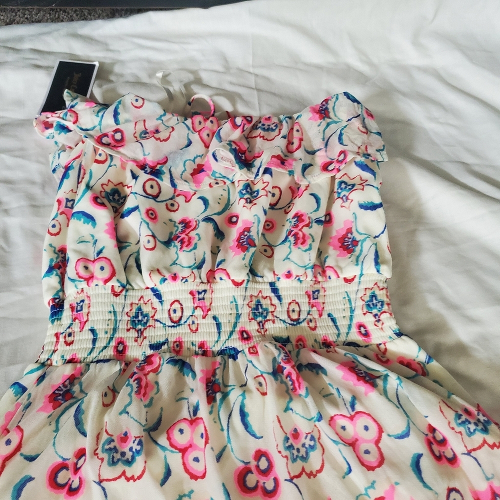Dress - Picture 15 of 15